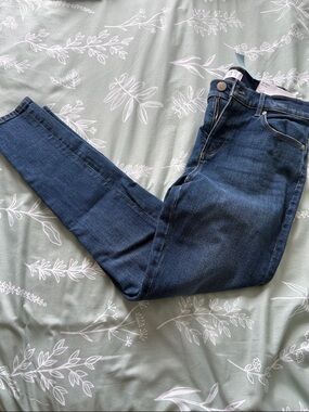 LOFT Women's Skinny Jeans in Dark Indigo